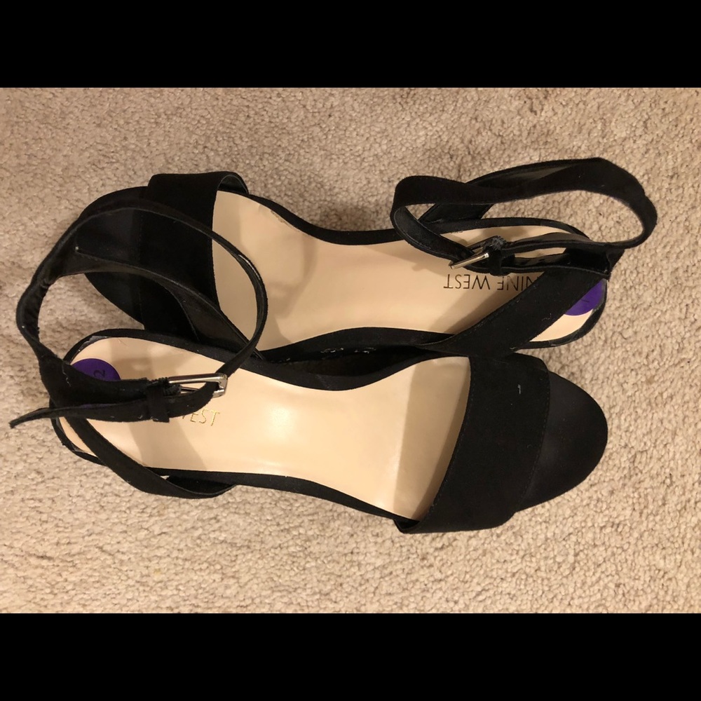 Shoes - Picture 3 of 3